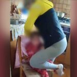 Nagyon megverte egy nő a 2 éves kislányát: a hajánál fogva rángatta, majd rá is térdelt – videó is készült az esetről