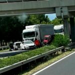 Tömegbaleset az M3-ason: 12-en megsérültek, egy 4 és egy 9 éves gyermeket is kórházba vittek