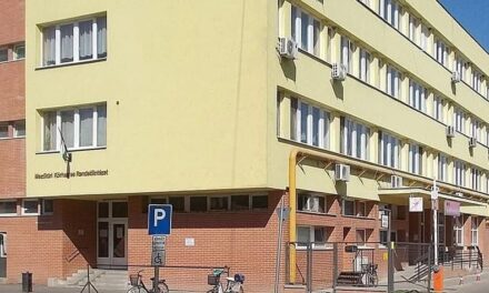 Botrány a mezőtúri kórházban: hálapénz és betegveszélyeztetés miatt felfüggesztettek egy főorvost