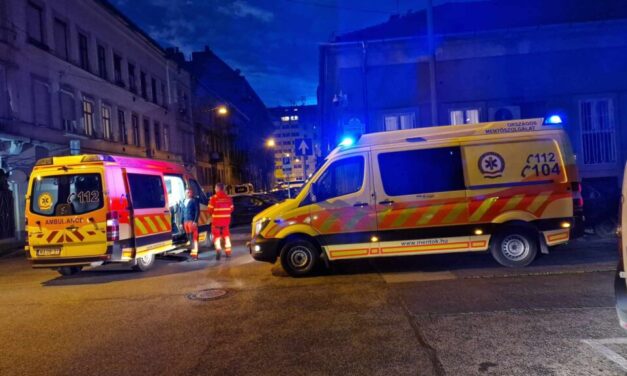 Bőrszíne miatt támadtak meg egy hajléktalant Józsefvárosban: a férfit életveszélyes állapotban vitték kórházba