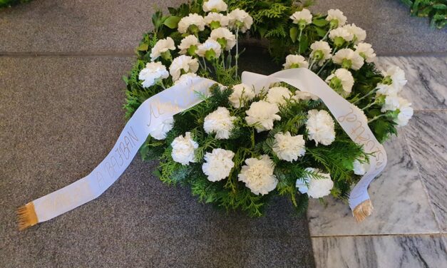 „Inkább én mentem volna” – eltemették a 11 éves Józsikát, akinak focizás után állt meg a szíve Lőkösházán