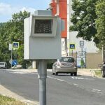 Rettegnek az autósok, ünnepelnek az önkormányzatok – Átlépte a 200-at a traffiboxok száma 