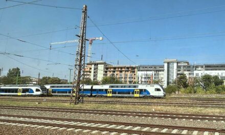 MÁV: műszaki hiba miatt nemj járnak a vonatok Abony és Szolnok között, több járat kerülő útvonalon jár a Nyugatiig