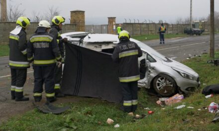 Drogos ámokfutó miatt halt meg egy 25 éves nő Aszódon, a vétkes sofőr elfutott a helyszínről