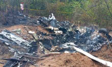 Kenyai repülőgéptragédia: akár évekig is eltarthat a Süllős család azonosítása, csak utána temethetik el az áldozatokat