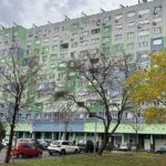 “Fenntarthatatlan helyzet” – ugyanannyiba kerülnek a panelek, mint az újépítésű lakások – árcsökkenés jöhet Budapesten