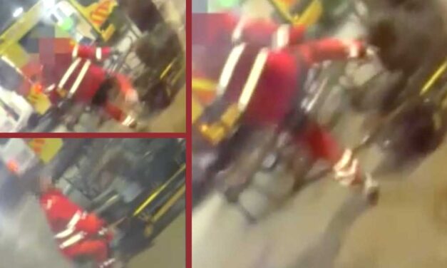 Teljes erőből fejbe rúgta a hordágyon fekvő beteget a mentős, gyanúsítottként hallgatta ki az azóta kirúgott egészségügyi dolgozót -videó a cikkben