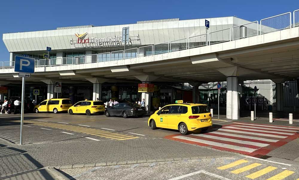 Kiderült, hogy egy magáncég építi és működteti majd a reptéri gyorsvasutat, de kinek az ölébe hullik a nagy biznisz