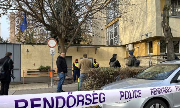 A Szőlő utcai intézetben történt rémtettekért felelős Juhász Péter Pál a bíróságon megnevezte azt a politikust, aki kinevezte őt igazgatónak