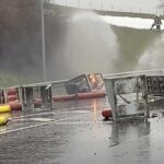 Mesterlövészek lőtték ki az M6-oson szétszóródott gázpalackokat – videó a cikkben