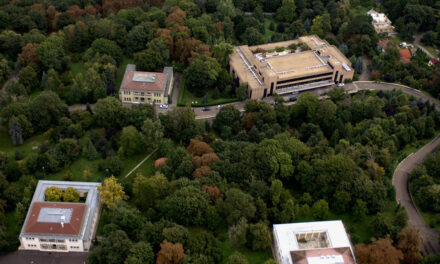 Eladja a kormány az utolsó 12. kerületi fejleszthető telkét, a köztársasági elnöki rezidenciát: rengeteg lakás épülhet a Béla király úton