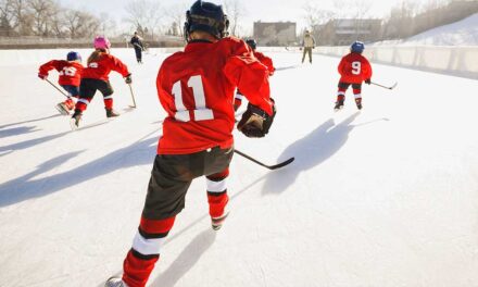 Fékezhetetlen indulat, gyerekek megalázása – felfüggesztették állásából a tanítványai bántalmazásával vádolt kecskeméti jégkorongedzőt