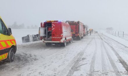 Közelekedési válság alakult ki a havazás miatt, 16 Volánbusz szenvedett balesetet: ha teheted, inkább maradj otthon