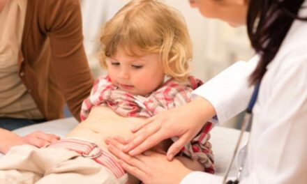 Bilicsben vezették el Dunavarsány egyik gyermekorvosát és asszisztensét, miután pénzért hamisan igazolták a kötelező oltások beadását