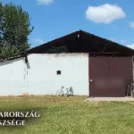 Lezuhant a tetőről és meghalt egy munkás Heves megyében