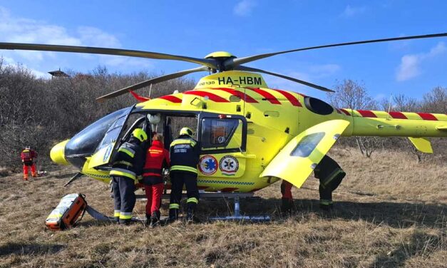 Beesett a forró bográcsba és súlyosan megégett egy óvodás korú kislány Hajdúszoboszlón