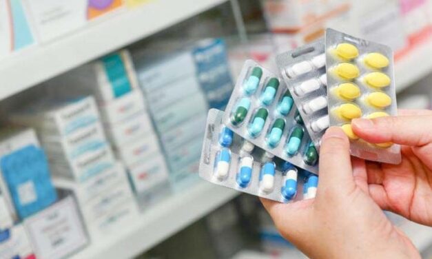 Jó hír: egyszerűsödnek a gyógyszerfelírások, a patikusok és az okleveles ápolók is adhatnak ki recepteket