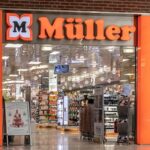 Figyelem! A magyar Müller Drogéria pocaira is került a patkányméreggel szenyezett bébiételből, ezt kéri a cég