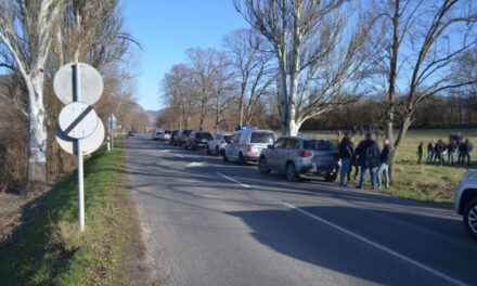 Ellopták a Barátság-kőolajvezeték rézkábaleit, a TEK kommandósai csaptak le a bűnözőkre – videó a cikkben