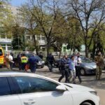 Családi dráma Győrben: halálra szurkálta feleségét egy parkolóban, majd öngyilkos akart lenni a férfi