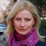 Elfogadta a Fidesztől a kétmilliós pozíciót a Pest vármegyei közgyűlésben, majd kilépett a DK-ból Jószai Teodóra