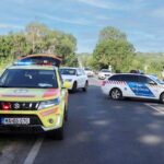 Halálos baleset Pécsen: fának csapódott a táncversenyre utazó gyerekek busza, egy ember meghalt, 23-an megsérültek