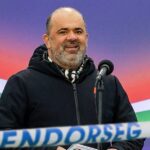 Házi őrizetbe került Bóna Zoltán, volt fideszes képviselő, aki évekig fiktíven foglalkoztatta a halászteleki polgármester nyugdíjas édesanyját