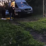 „A saját anyja fektette be az ágyba emellé az ember mellé, aki végül megölte őt” – megrázó részletek derültek ki a 12 éves tiszarádi kislányról, akit szeretője fojtott meg