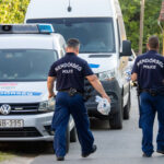 Kommandósok szállták meg a Bátonyterenyei Polgármesteri Hivatalt, iratokat foglaltak le a nyomozók