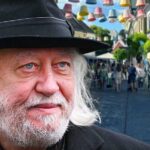 Szentendre díszpolgára lett Krasznahorkai László, Nobel-díjas író, csak a Mi hazánkos képviselő nem támogatta a javaslatot