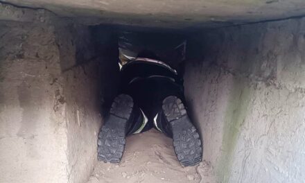 Hátborzongató! Halálra éheztette beteg fiát a ceglédi férfi, a holttestet egy nejlonzsákban csomagolta, majd a vízaknába rejtette
