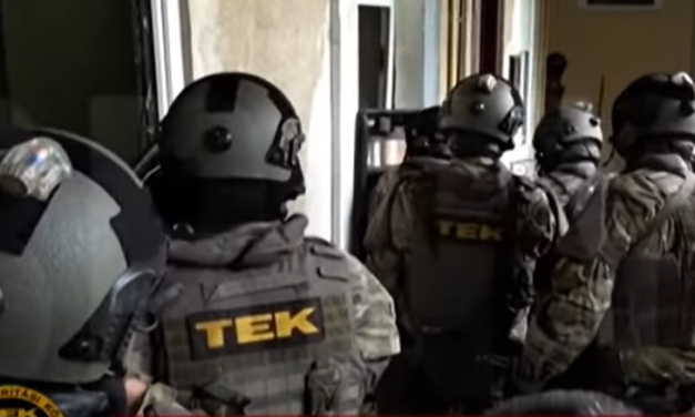 Lelőttek a TEK-esek egy 72 éves férfit Monoron