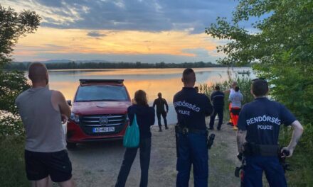 Vízbe fulladt egy fiatal férfi Hejőkeresztúron, vízibiciklizés közben történt a tragédia