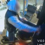 Megverte a buszsofőrt Nagykovácsiban a férfi, vádat emeltek a Törökbálintról érkezett erőszakos utas ellen