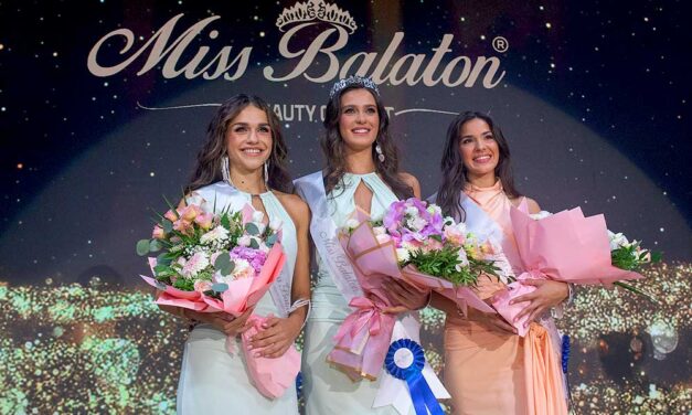 Megvan a Miss Balaton, a magyar tenger új királynője: Antal Emőke koronázásával zárult a füredi döntő
