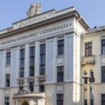 Holtan szállítottak vissza az idősotthon lakóját a szombathelyi kórházból, a betegszállító még az ágyba is befektette az akkor már halott férfit