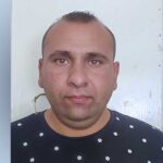 Felhajtott autóval a szentendrei HÉV peronjára egy férfi, hogy szándékosan elüsse ott sétáló ismerősét – a rendőrség körözi az elkövetőt