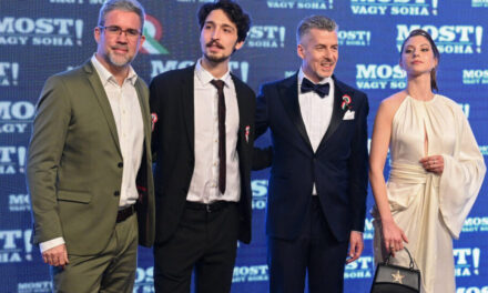 Rákay Philip filmje miatt házkutatást tartott a NAV a Nemzeti Filmintézetnél, a produkcióra 7 milliárd közpénzt költöttek